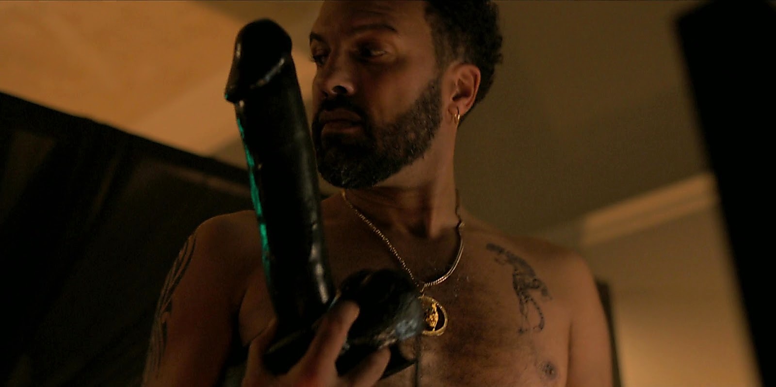 Christopher Meloni sexy shirtless scene July 28, 2020, 12pm