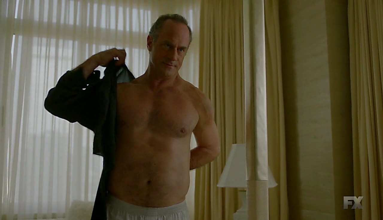 Christopher Meloni sexy shirtless scene July 16, 2018, 1pm