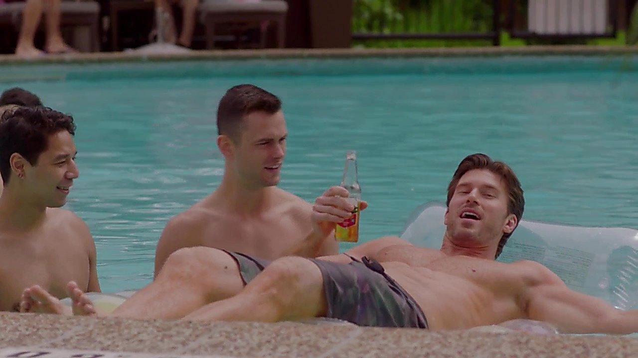 Christopher Russell sexy shirtless scene August 8, 2019, 8am