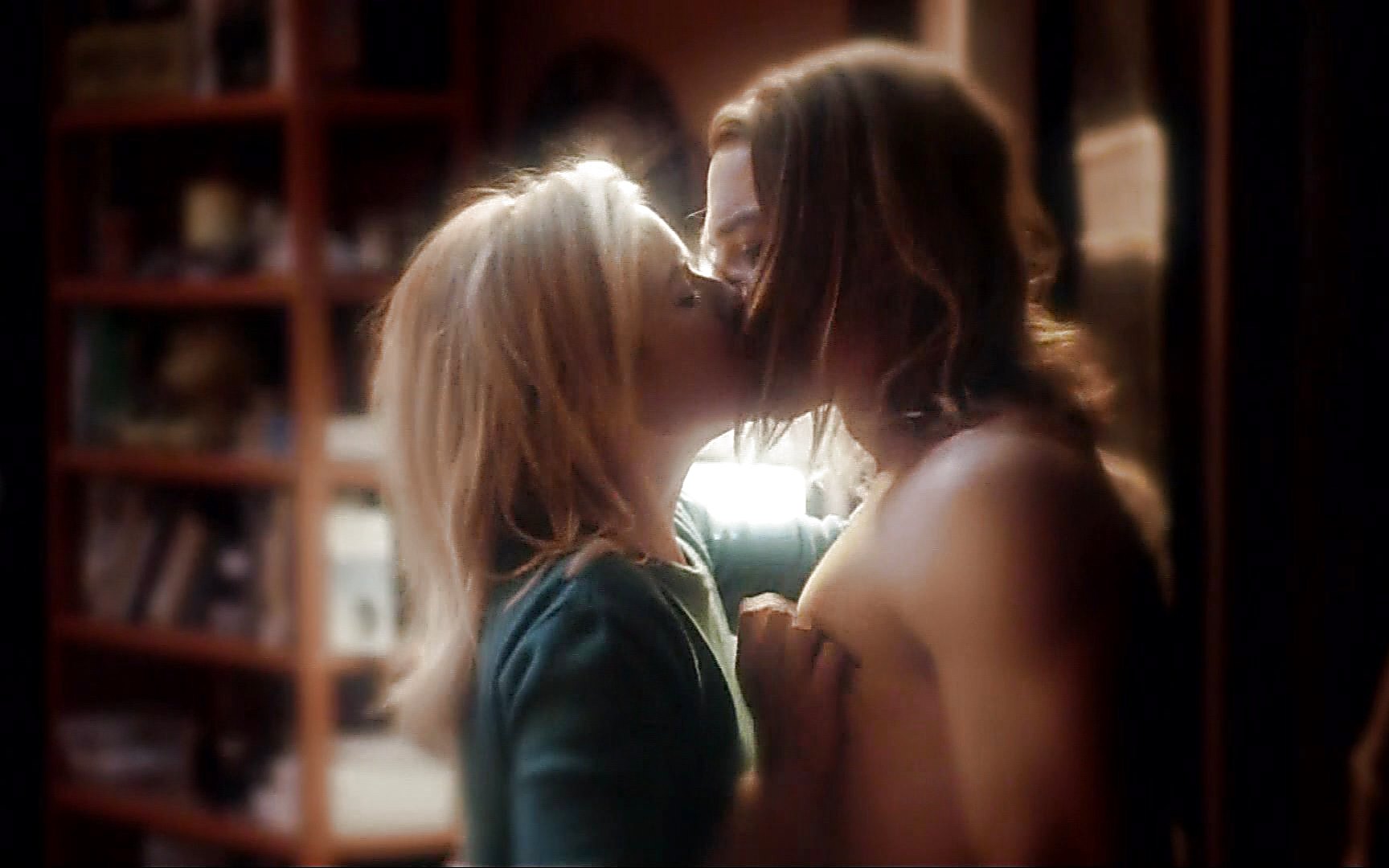 Craig Horner sexy shirtless scene February 22, 2015, 7pm