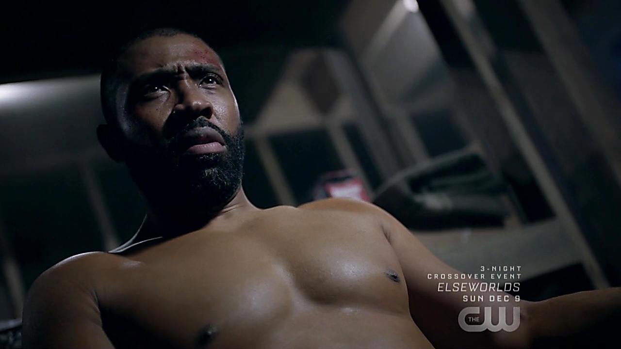 Cress Williams sexy shirtless scene November 28, 2018, 10am