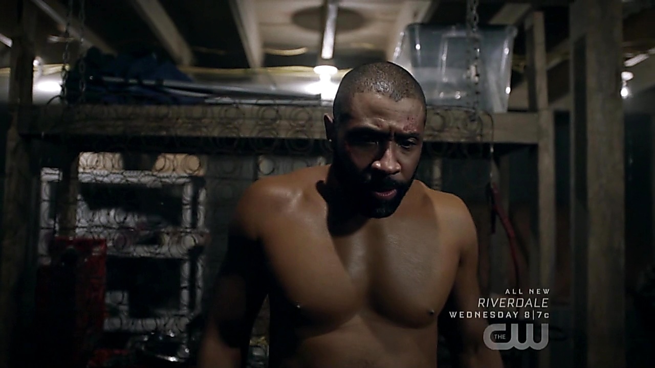 Cress Williams sexy shirtless scene November 28, 2018, 10am