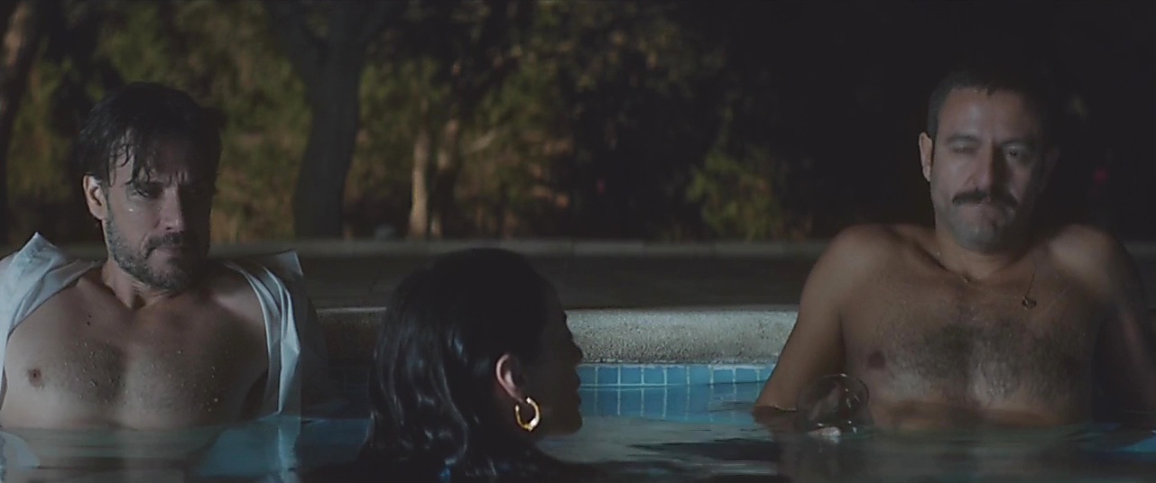 Daniel Grao sexy shirtless scene October 10, 2018, 11am