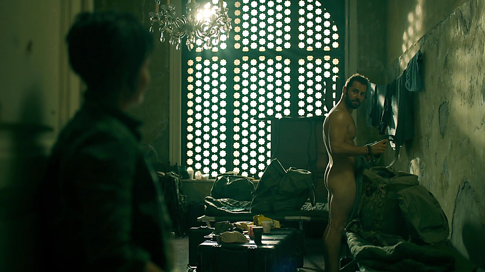 Daniel Macpherson sexy shirtless scene June 28, 2020, 12pm