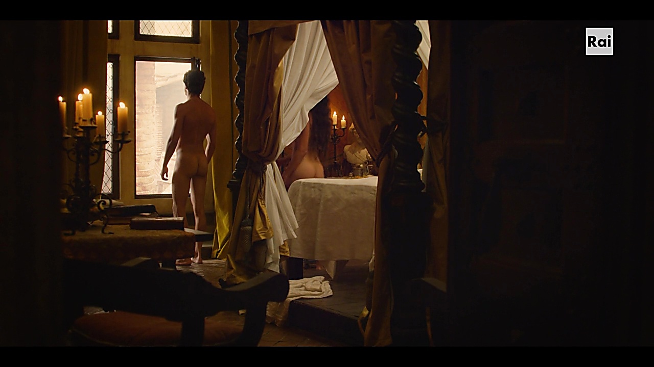 Daniel Sharman sexy shirtless scene October 31, 2018, 2am