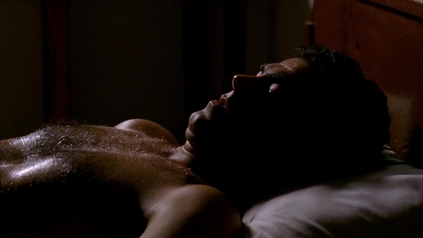 Eduardo Moscovis sexy shirtless scene August 1, 2020, 10am