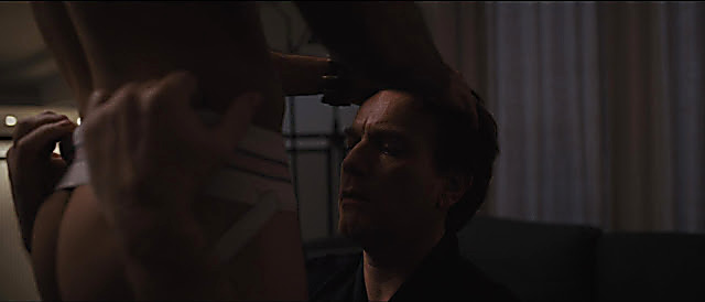 Ewan Mcgregor sexy shirtless scene May 14, 2021, 5am