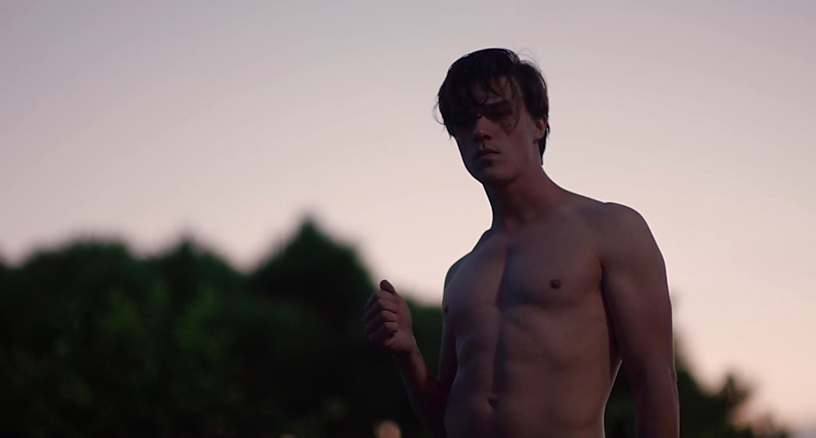 Finn Wittrock sexy shirtless scene April 4, 2019, 1pm