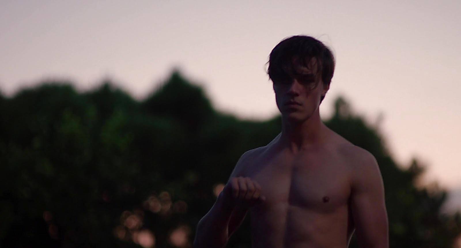 Finn Wittrock sexy shirtless scene April 4, 2019, 1pm