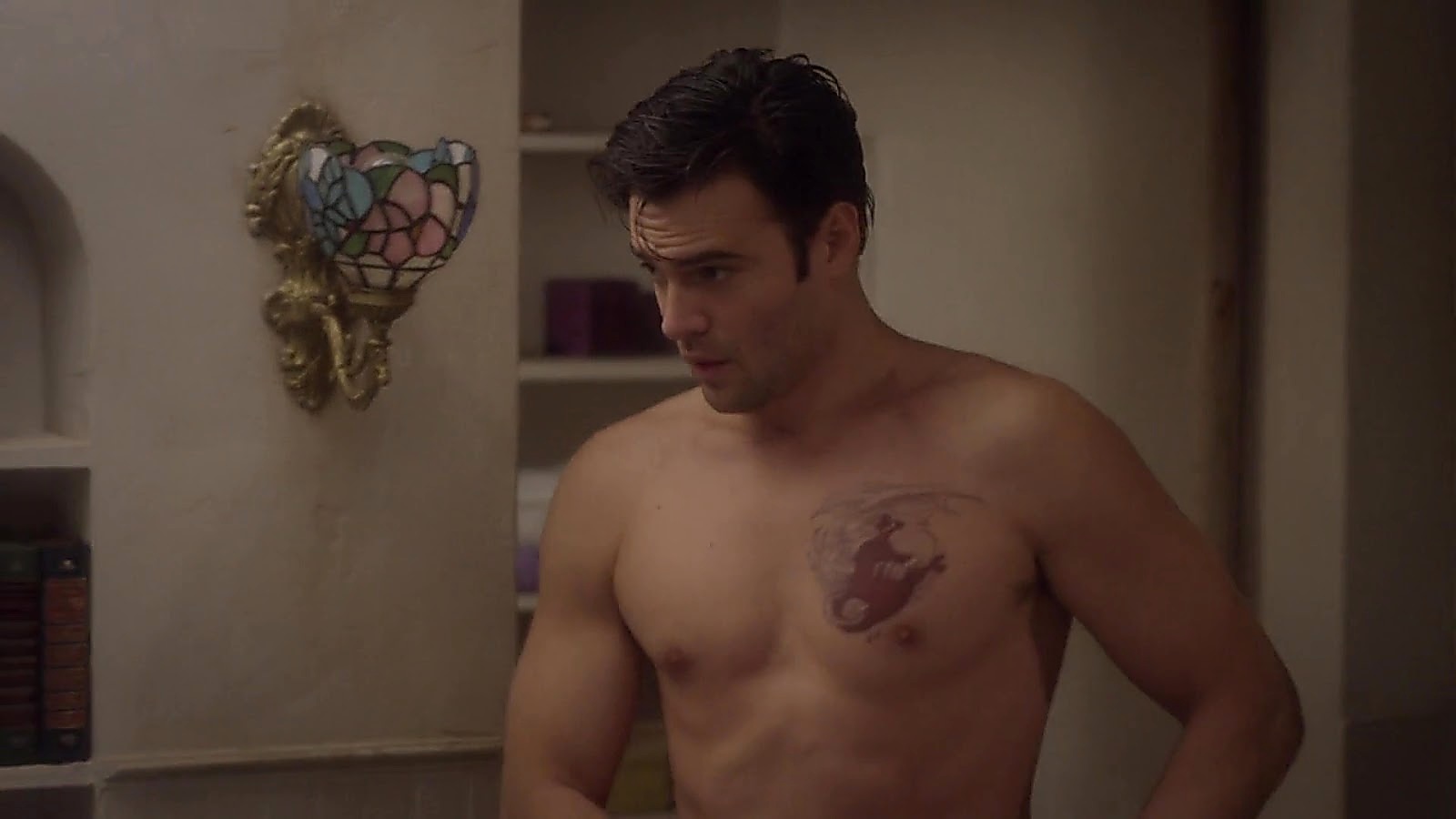 Giulio Berruti sexy shirtless scene August 1, 2020, 4am