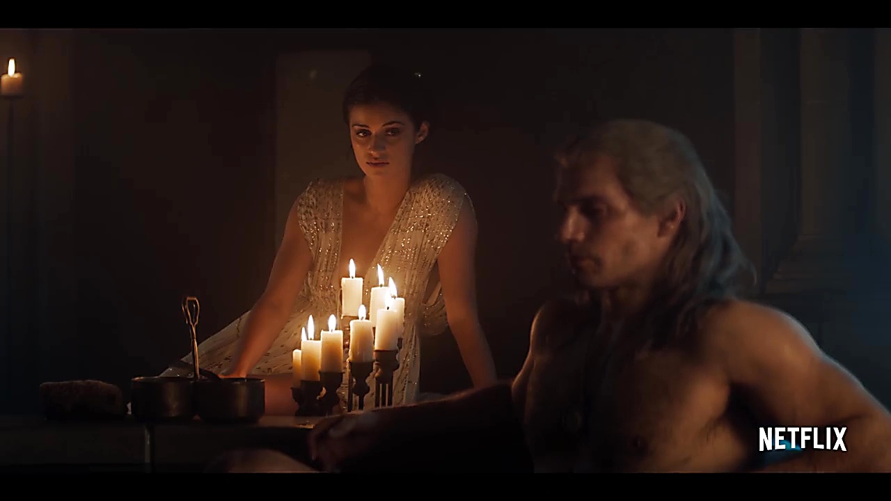 Henry Cavill sexy shirtless scene November 1, 2019, 4pm