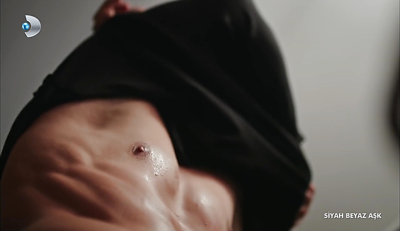 Ibrahim Celikkol sexy shirtless scene January 2, 2018, 1pm