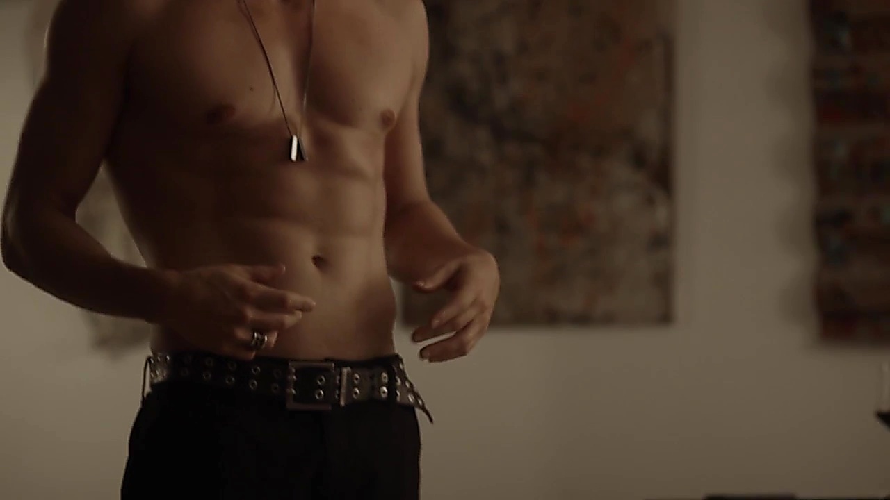 Ivan Mendes sexy shirtless scene December 26, 2019, 1pm