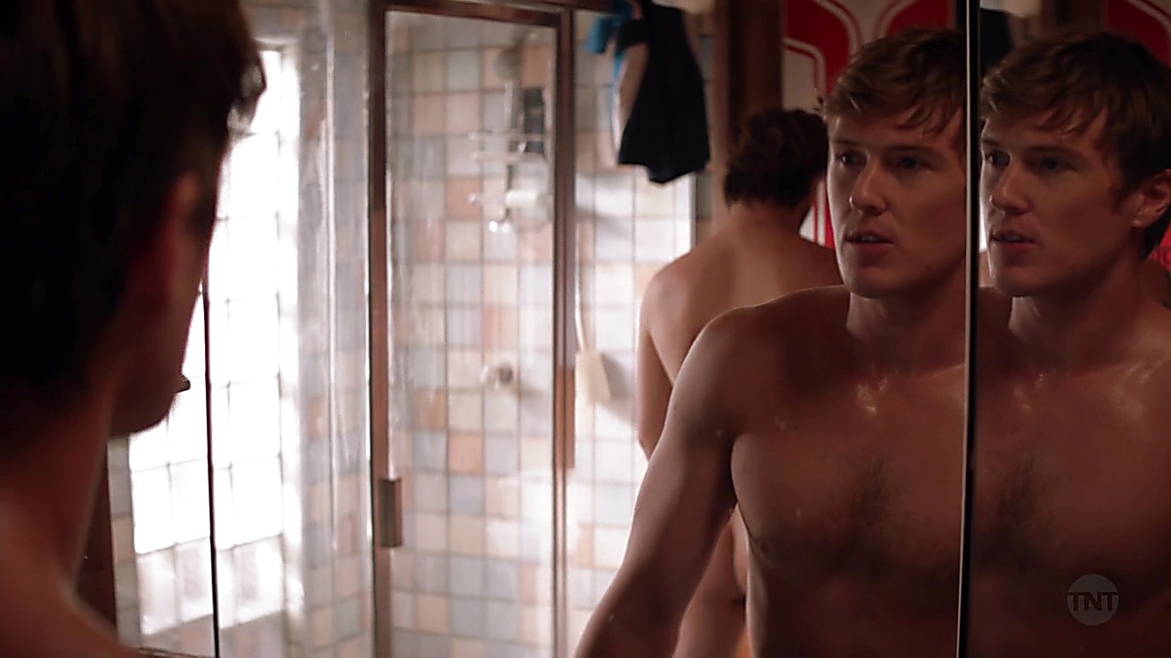 Jake Weary sexy shirtless scene June 5, 2019, 12pm