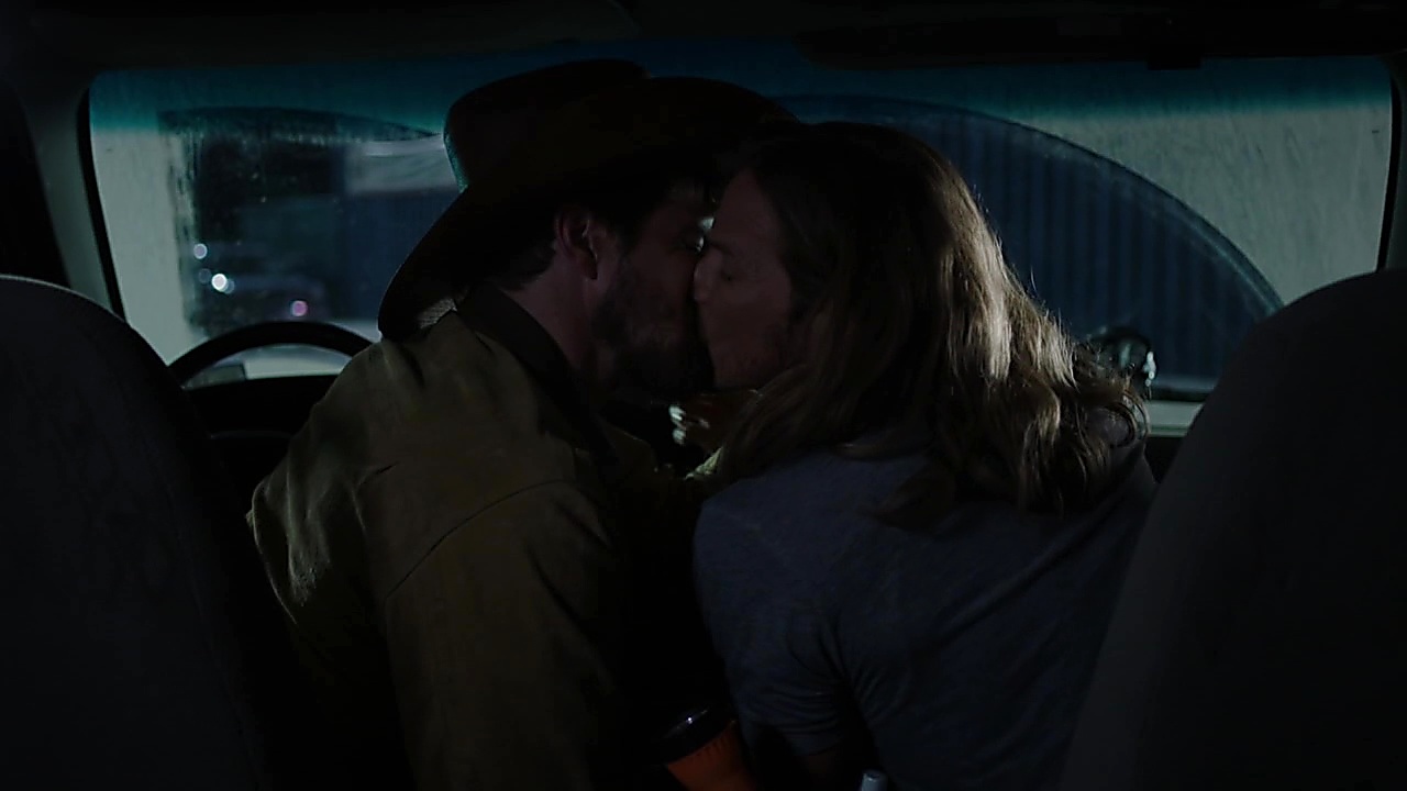 Jason Lewis sexy shirtless scene November 11, 2018, 1pm