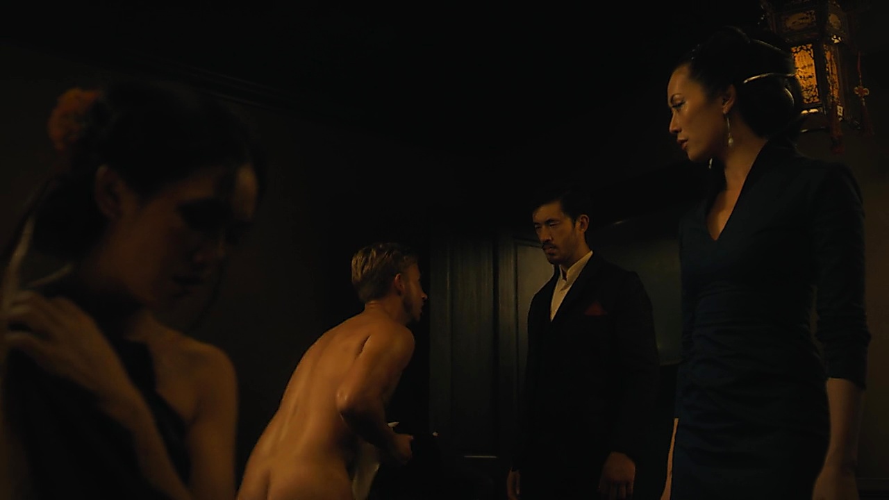 Jason Tobin sexy shirtless scene May 21, 2019, 10am