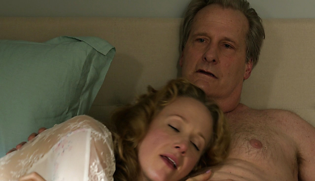 Jeff Daniels sexy shirtless scene March 15, 2018, 11am