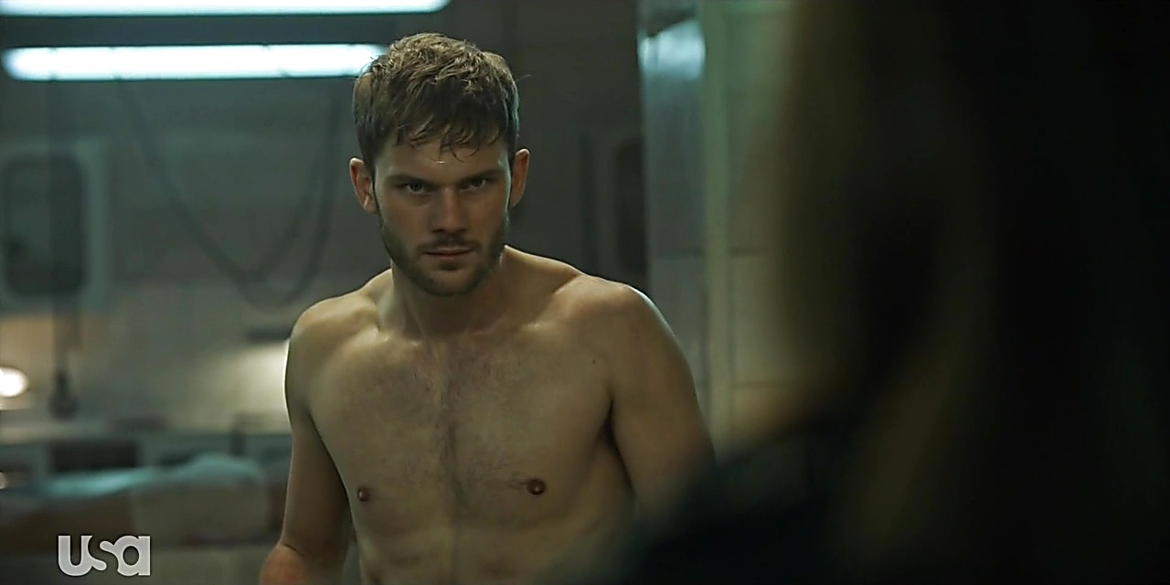 Jeremy Irvine sexy shirtless scene October 20, 2019, 3pm