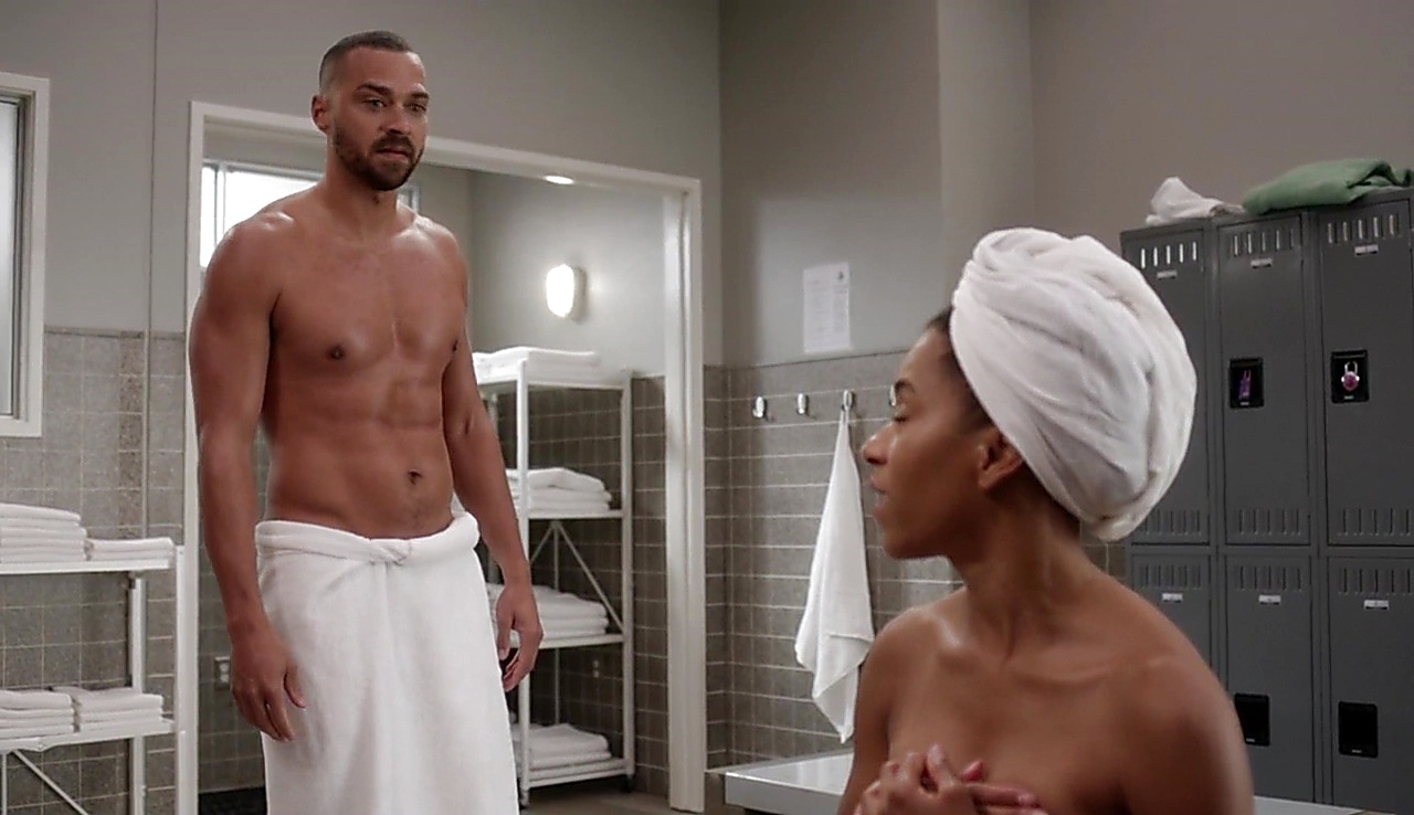 Jesse Williams sexy shirtless scene January 19, 2018, 1pm