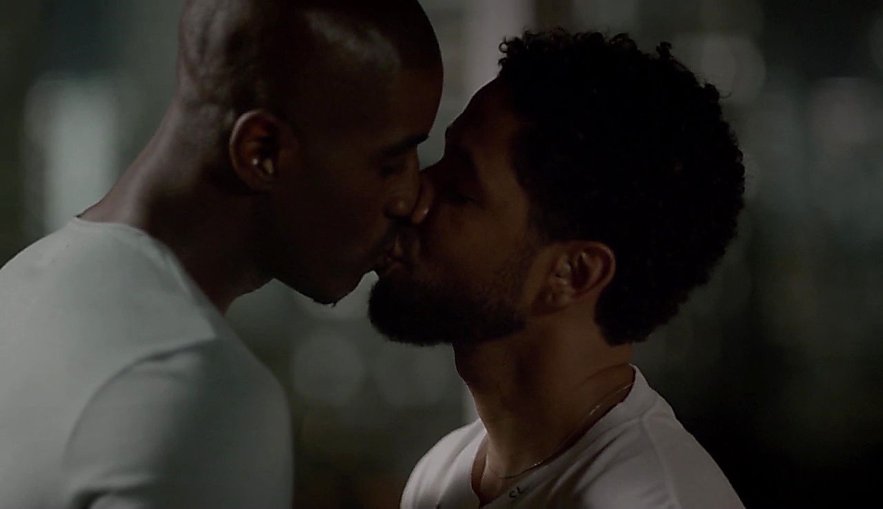 Jussie Smollett sexy shirtless scene December 7, 2017, 3pm