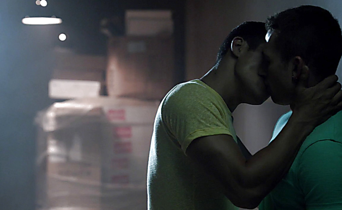 Daniel Sharman sexy shirtless scene January 21, 2014, 10pm