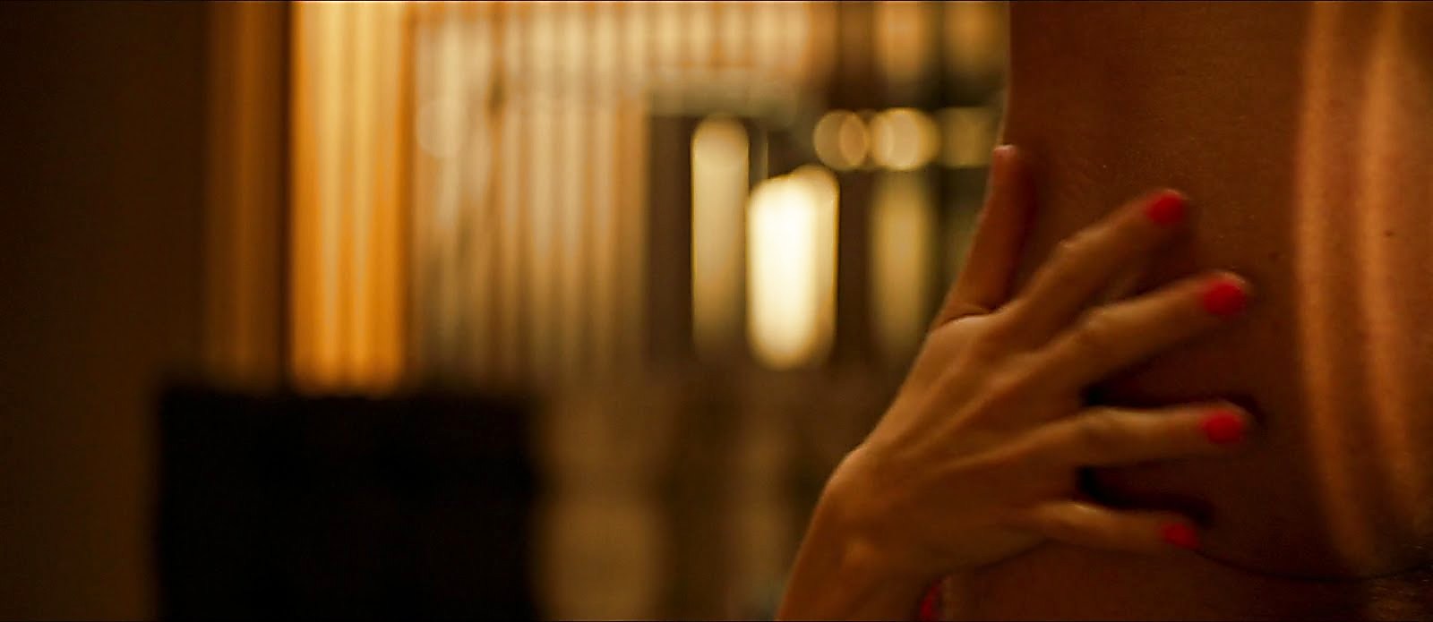 Kevin Janssens sexy shirtless scene May 11, 2018, 3pm