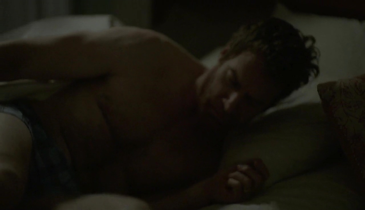 Kevin Kilner sexy shirtless scene May 18, 2018, 1pm