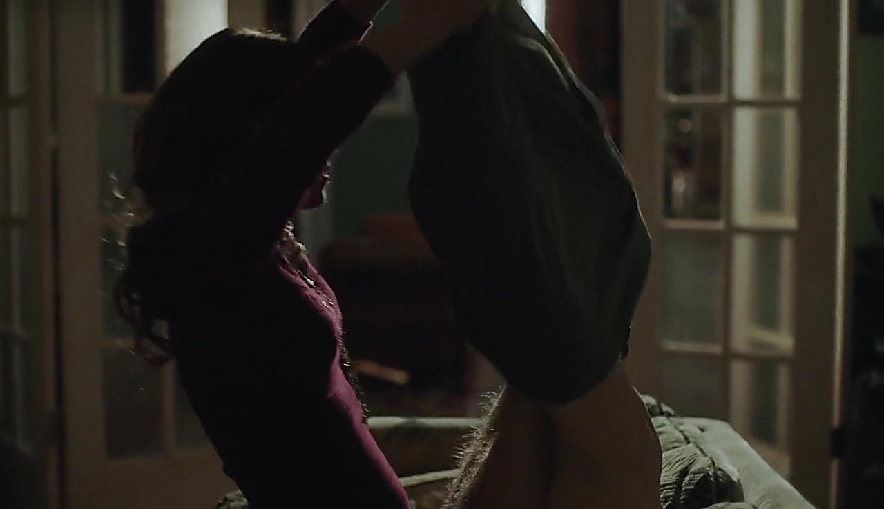 Kevin Kilner sexy shirtless scene May 18, 2018, 1pm
