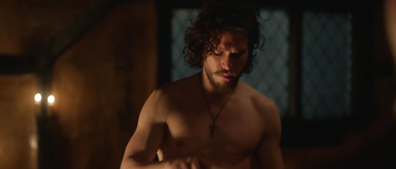 Kit Harington sexy shirtless scene October 29, 2017, 7am