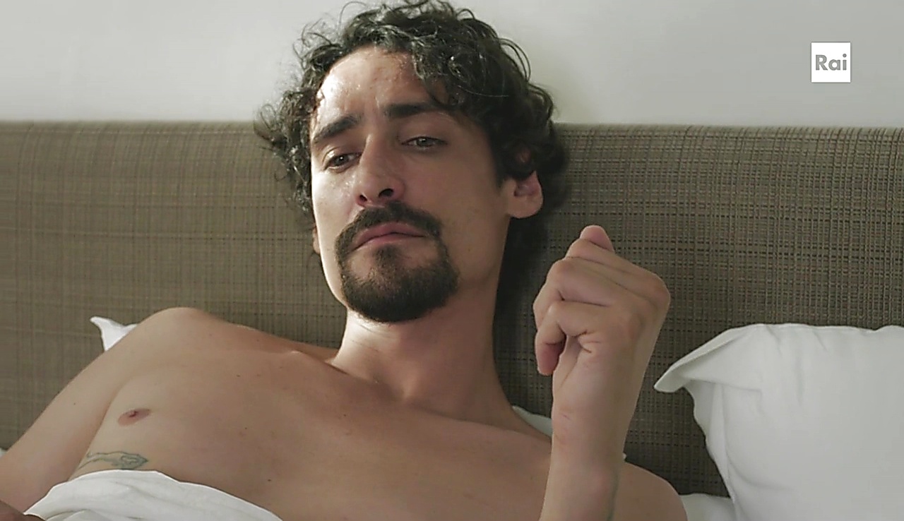 Marco Cocci sexy shirtless scene December 23, 2017, 2pm