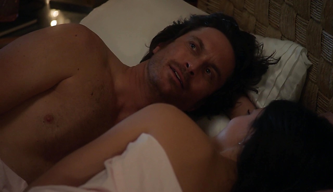 Oliver Hudson sexy shirtless scene May 2, 2018, 12pm