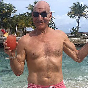Patrick Stewart trending news December 11, 2015, 4pm