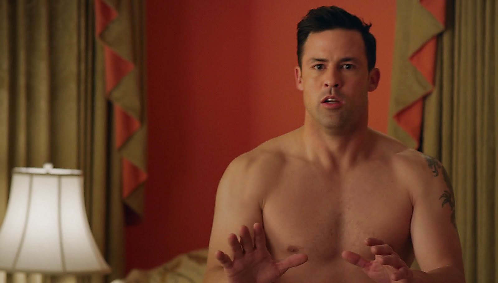 Philip Boyd sexy shirtless scene March 6, 2018, 12pm