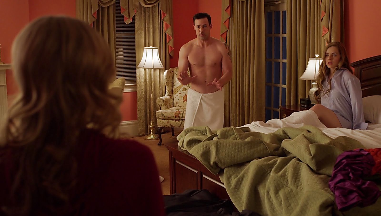 Philip Boyd sexy shirtless scene March 6, 2018, 12pm