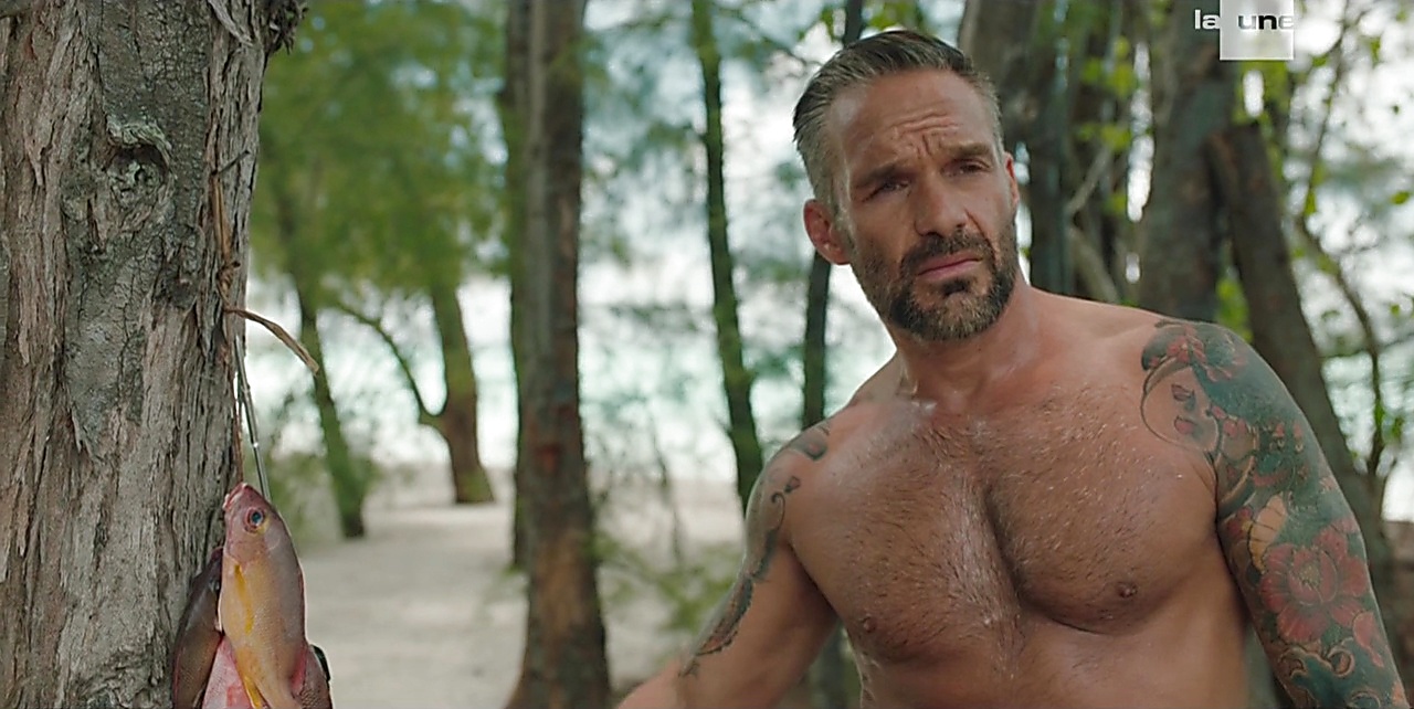 Philippe Bas sexy shirtless scene March 9, 2018, 12pm