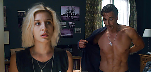 Raoul Bova sexy shirtless scene May 8, 2021, 5am