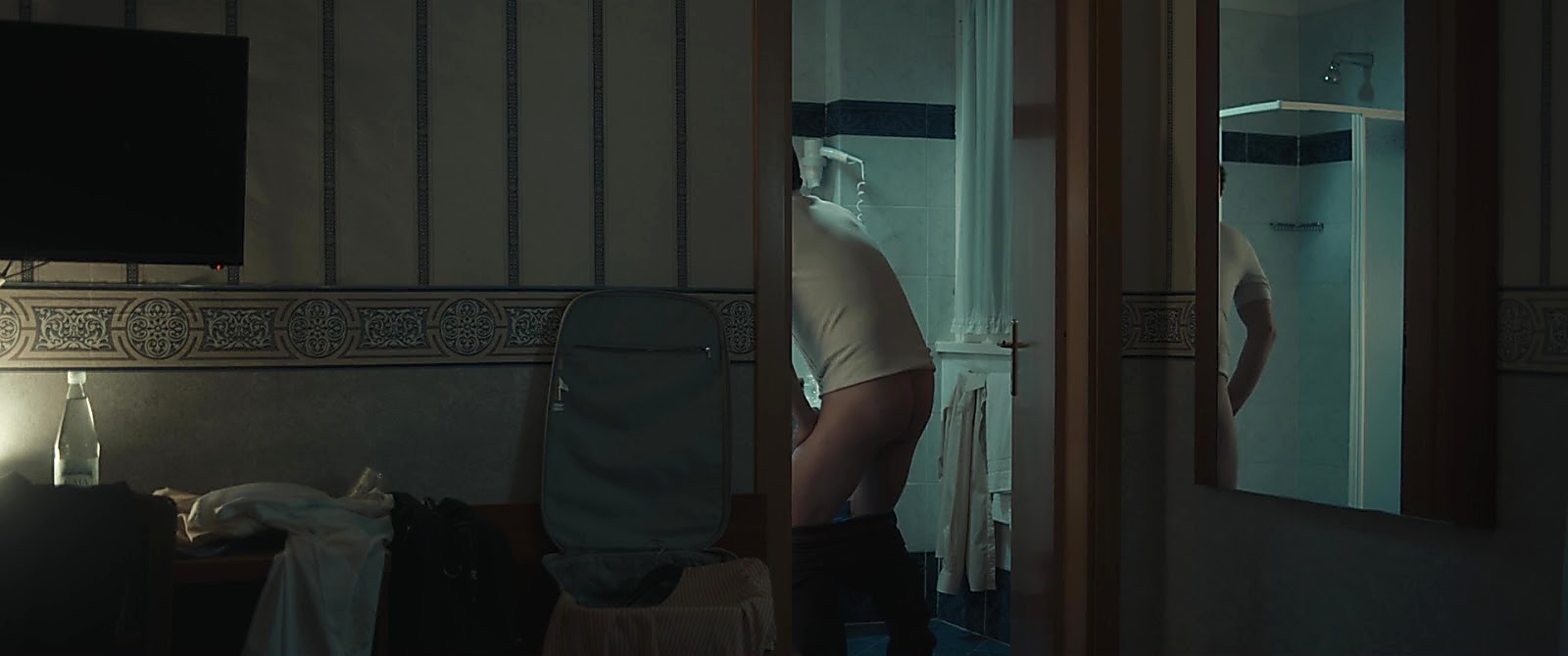 Riccardo Scamarcio sexy shirtless scene July 17, 2020, 3pm