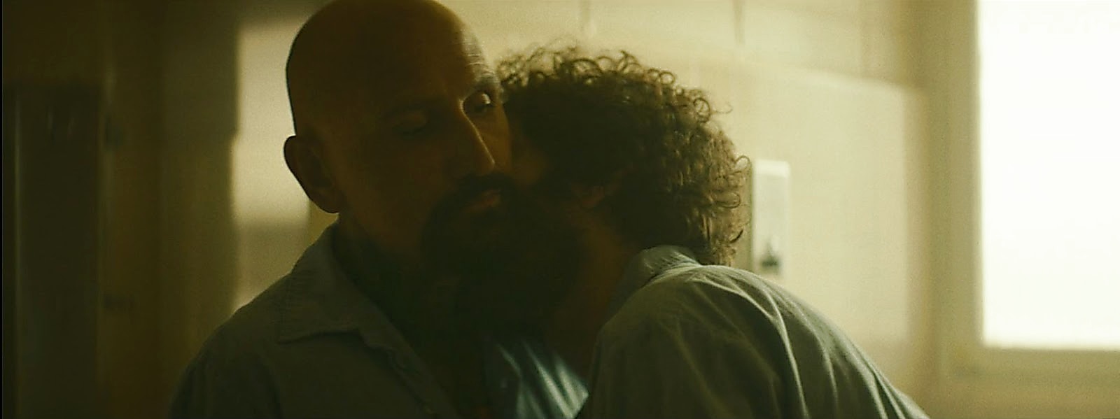 Robert Lasardo sexy shirtless scene April 30, 2020, 8am
