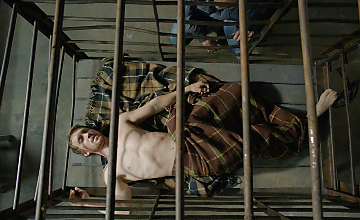 Sam Witwer sexy shirtless scene April 5, 2014, 10pm