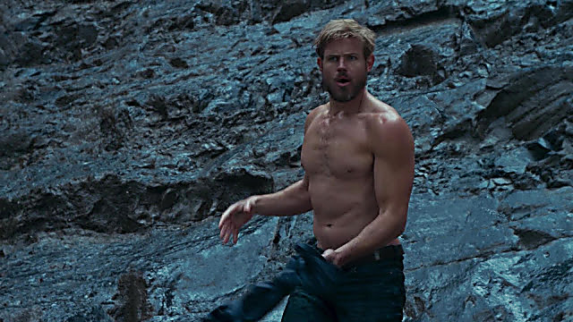 Trevor Donovan sexy shirtless scene January 9, 2021, 1pm