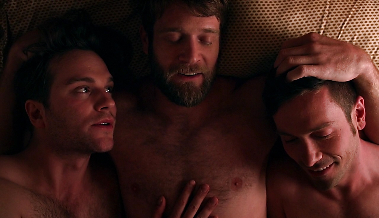 Van Hansis sexy shirtless scene November 29, 2017, 4am